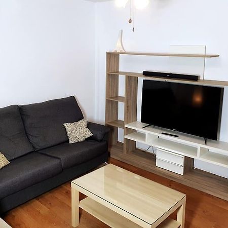 2F, Aire Acondic, 80M2, 2 Dormitorios, 4 Huespedes, Wifi Gratis La Linea de la Concepcion Bagian luar foto