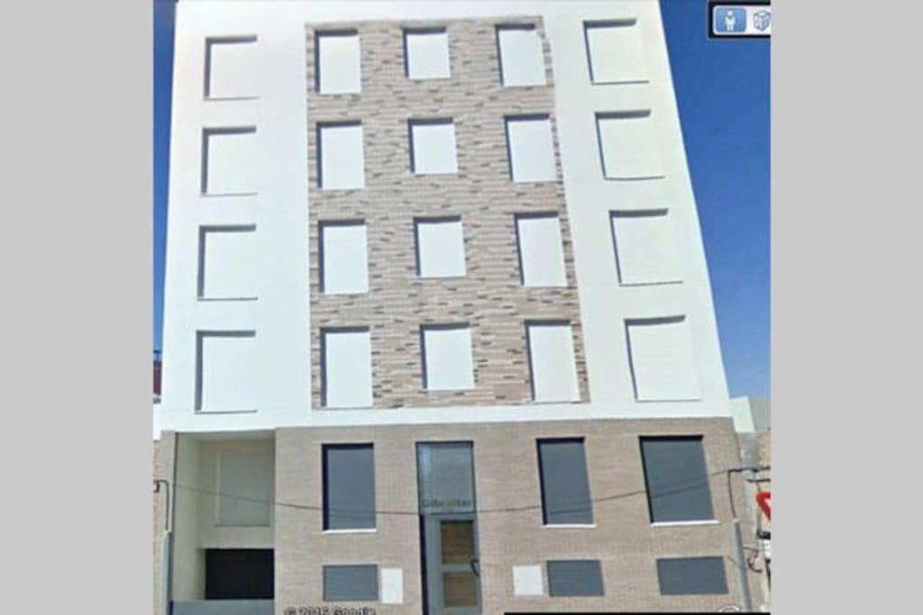 2F, Aire Acondic, 80M2, 2 Dormitorios, 4 Huespedes, Wifi Gratis La Linea de la Concepcion Bagian luar foto