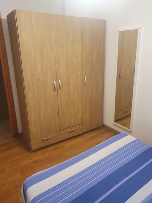 2F, Aire Acondic, 80M2, 2 Dormitorios, 4 Huespedes, Wifi Gratis La Linea de la Concepcion Bagian luar foto